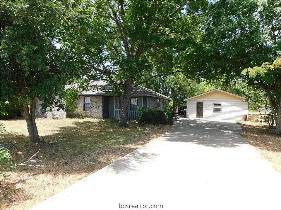 1300 County Road 268, Snook, TX 77878 MLS 22011276 Zillow