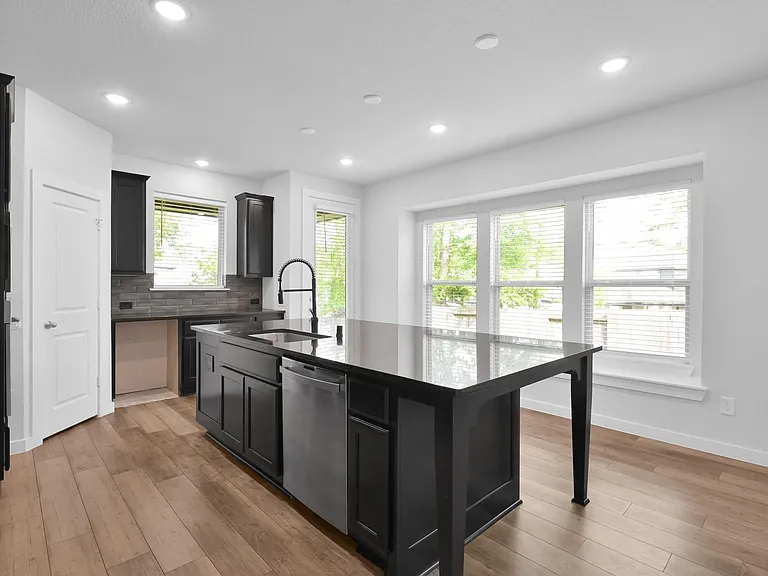 109 Morning Nook Ct — Photo 13