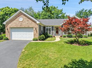 107 Alexander Ct, Oswego, IL 60543