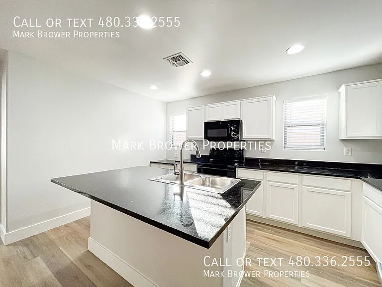 971 W Desert Sky Dr — Photo 7