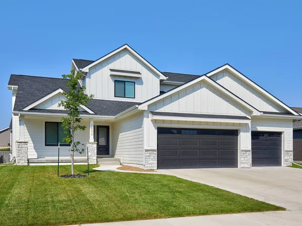 1602 NW Benjamin Dr, Ankeny, IA 50023