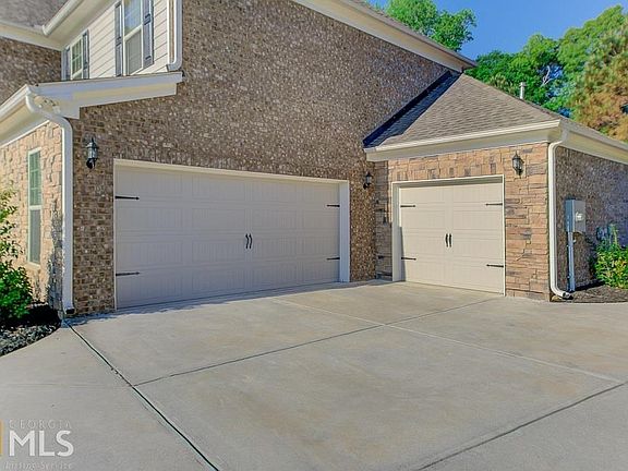 3rd image of 500 Stonewyck Dr