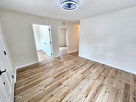 3rd image of 1523 Minnesota Ave