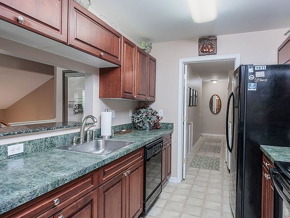 4th image of 3505 Tremonte Cir N