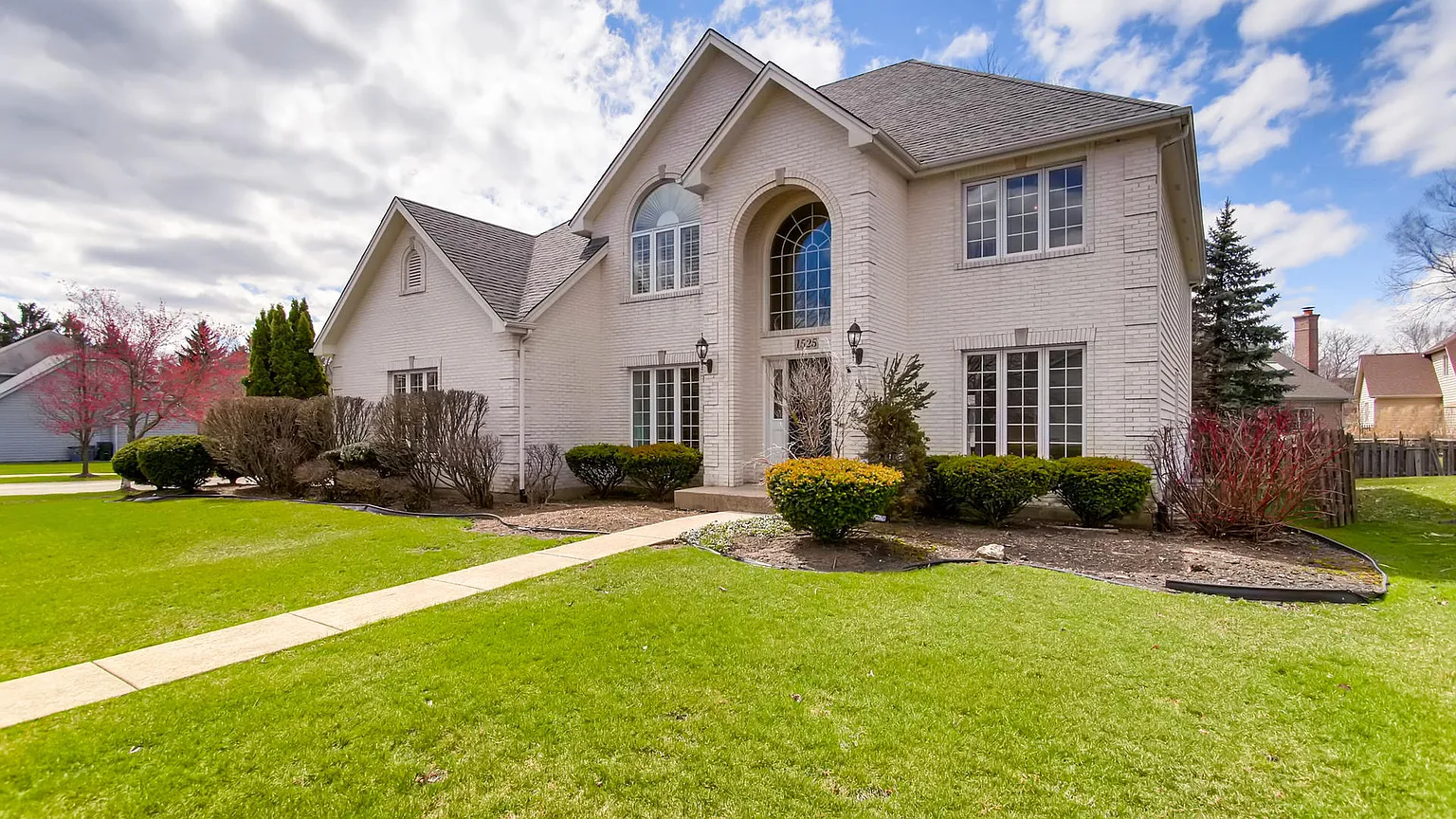 1525 N Vest Dr photo 1