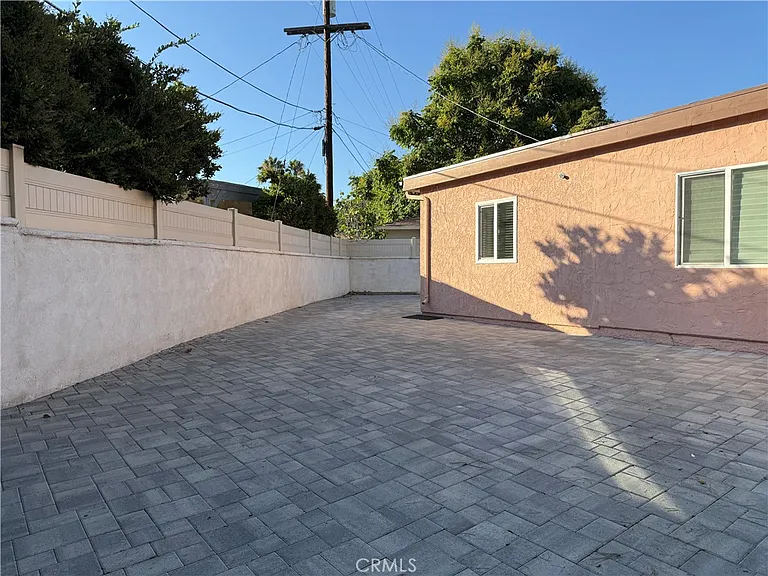 6203 Goodland Ave — Photo 16