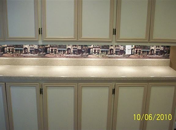 3rd image of 1180 East Dr