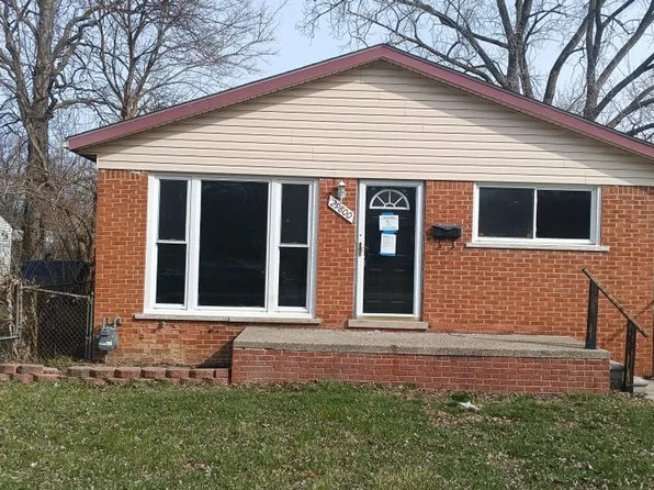 29800 Oakwood St, Inkster, MI 48141