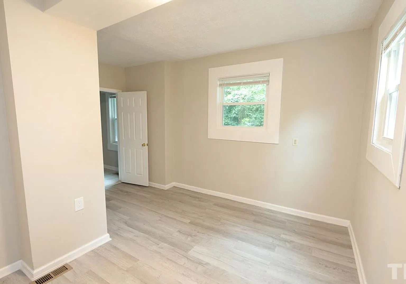 Great home in Chapel Hill! — Photo 4