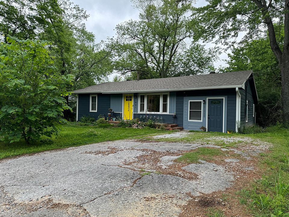 1st image of 601 S Ray Ave