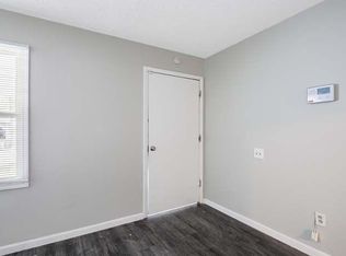 1000 Madison Ln, Florissant, MO 63031