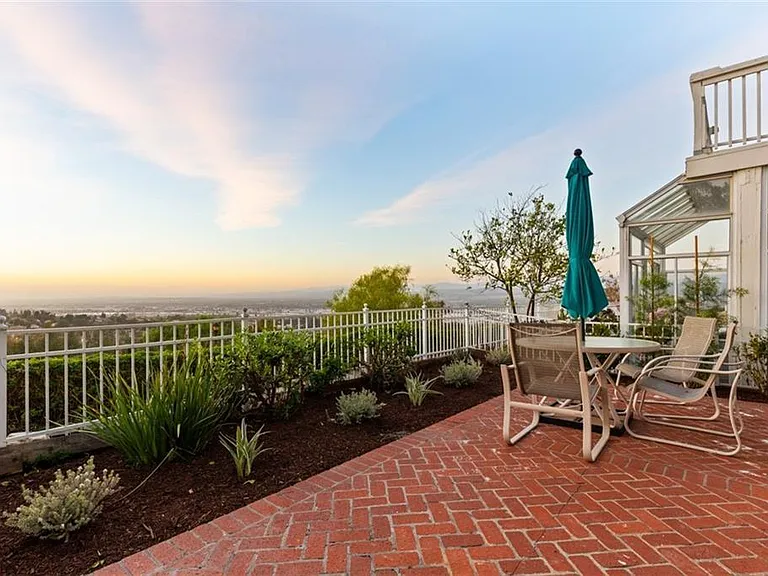 745 S Crown Pointe Dr — Photo 22