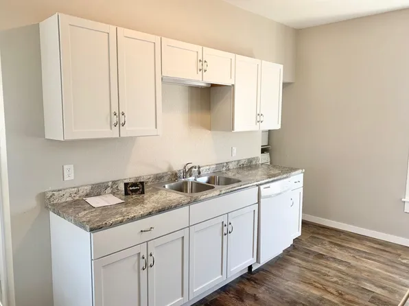 515 Dodge St #2, Eau Claire, WI 54701