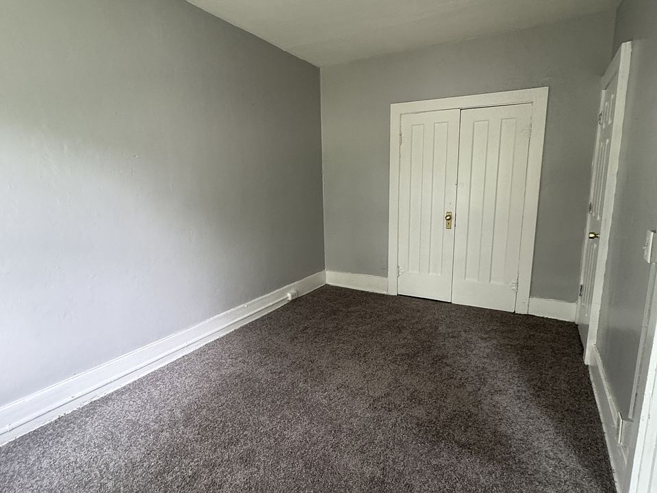 Downstairs bedroom