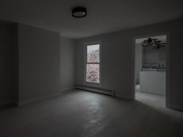 253 Monroe Street image 14 of 18