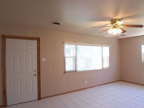 2nd image of 1421 Tamm Ave
