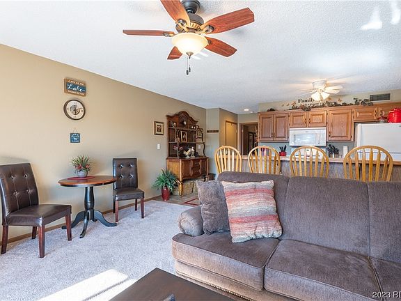 5th image of 1522 Harbor Point Dr #E103