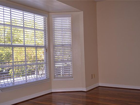 4th image of 607 S Glen Ave Unit D