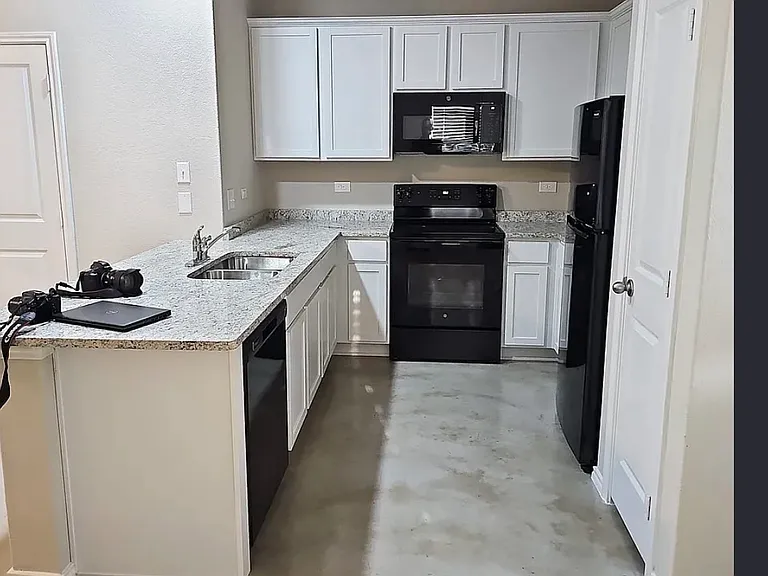 7239 Converse Ridge Ln #102 — Photo 5