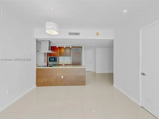 495 Brickell Ave #2103 — Photo 5