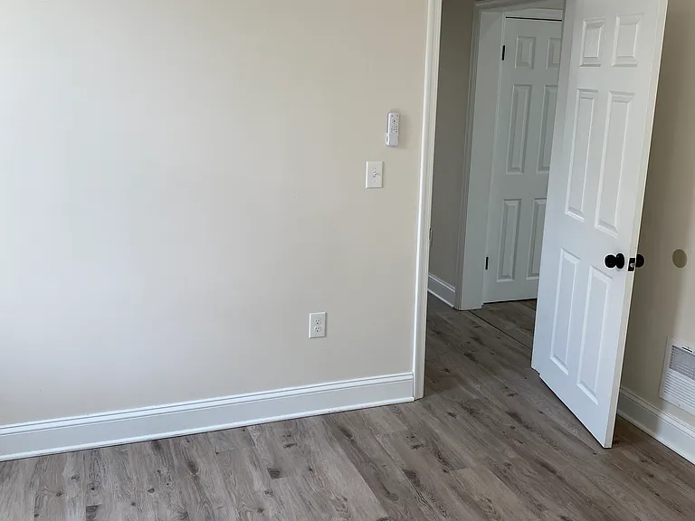 4814 Arabia Ave — Photo 8