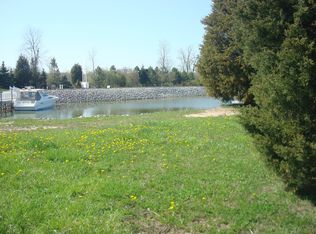 5235 E Blue Teal Dr, Port Clinton, OH 43452