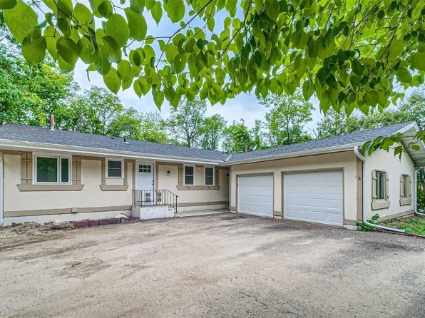 345 Glenmoor Ln, Long Lake, MN 55356