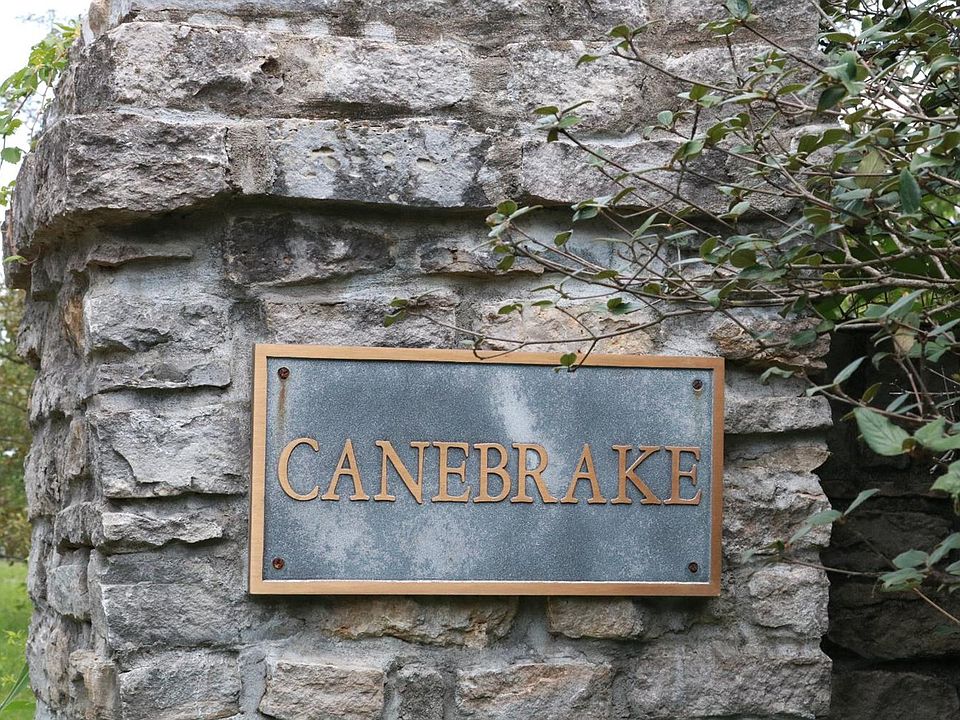 1st image of 550 Canebrake Dr