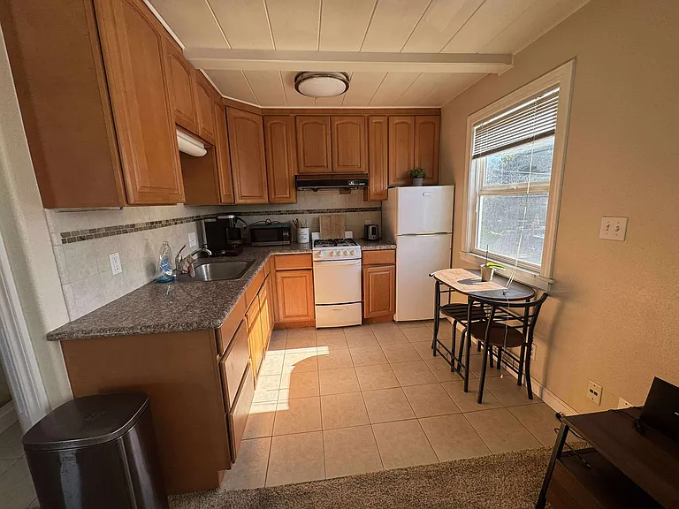 21681 E Cliff Dr #26 — Photo 3