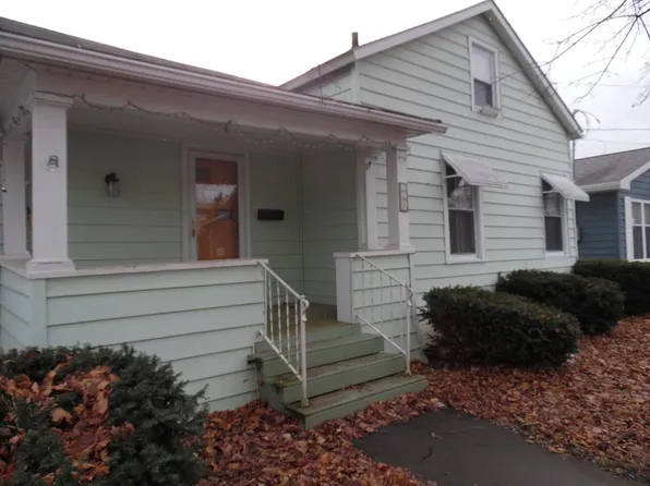 307 3rd St, Watkins Glen, NY 14891