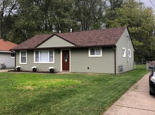 4207 Belle Ave, Sheffield Lake, OH 44054