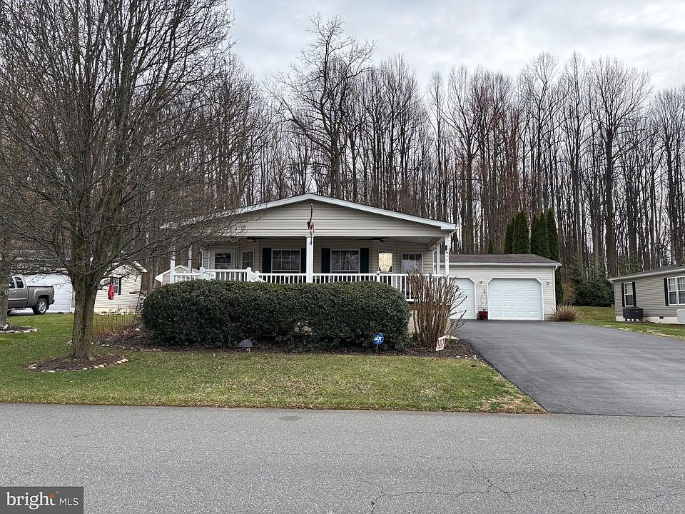 1st image of 611 Farmland Way