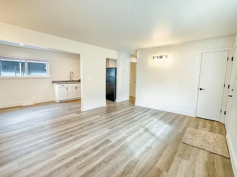 944 West St #1 — Photo 4