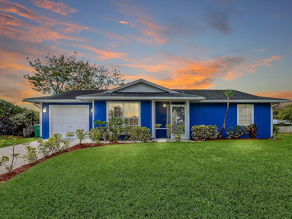 Home For Sale In Port Saint Lucie