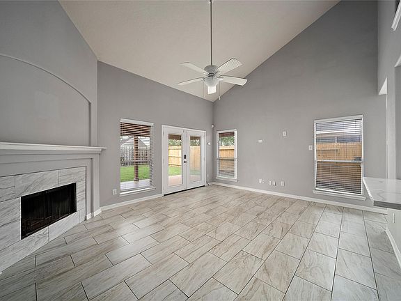 4th image of 25246 Spring Iris Ln