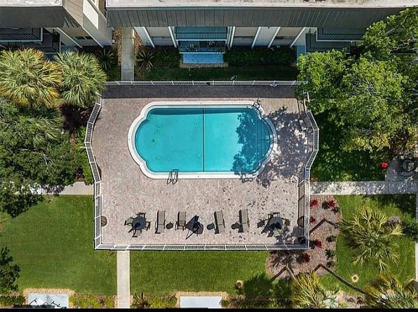 4610 W Gray St UNIT 310