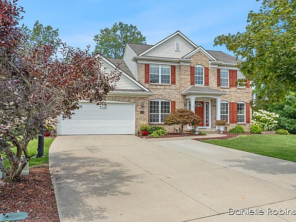 3rd image of 5431 Longwood Ct SE