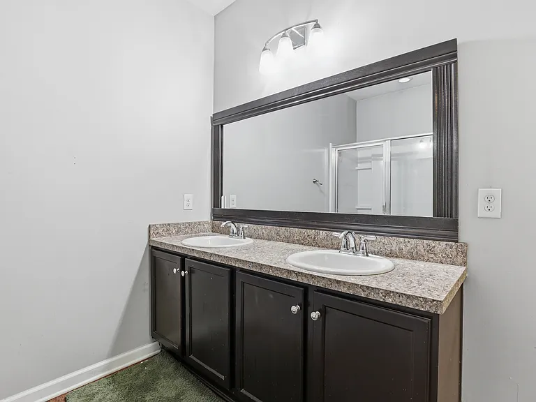 4864 Breeze Way — Photo 19