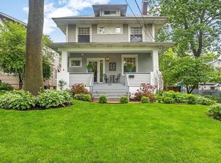 425 Summit Ave, Saint Louis, MO 63119