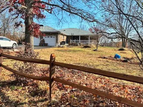 250 Forest Dr, Ridgeley, WV 26753