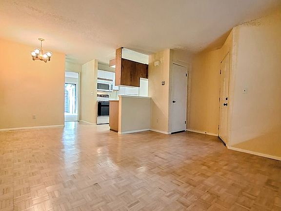 2nd image of 6916 Chantel Ct