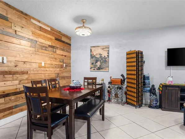 8380 SW 154th Ave APT 56, Miami, FL 33193