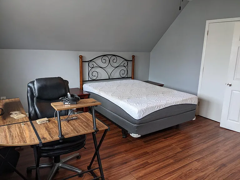 165 Kendall Ave — Photo 8