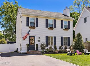 174 Monmouth Avenue, Atlantic Highlands, NJ 07716