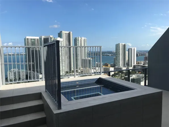 121 NE 34th St #Penthouse 3209, Miami, FL 33127