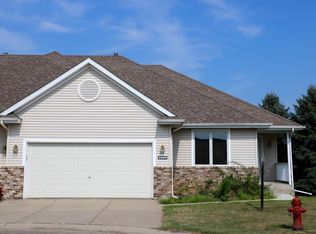 2000 Park Pointe Ct, Northfield, MN 55057