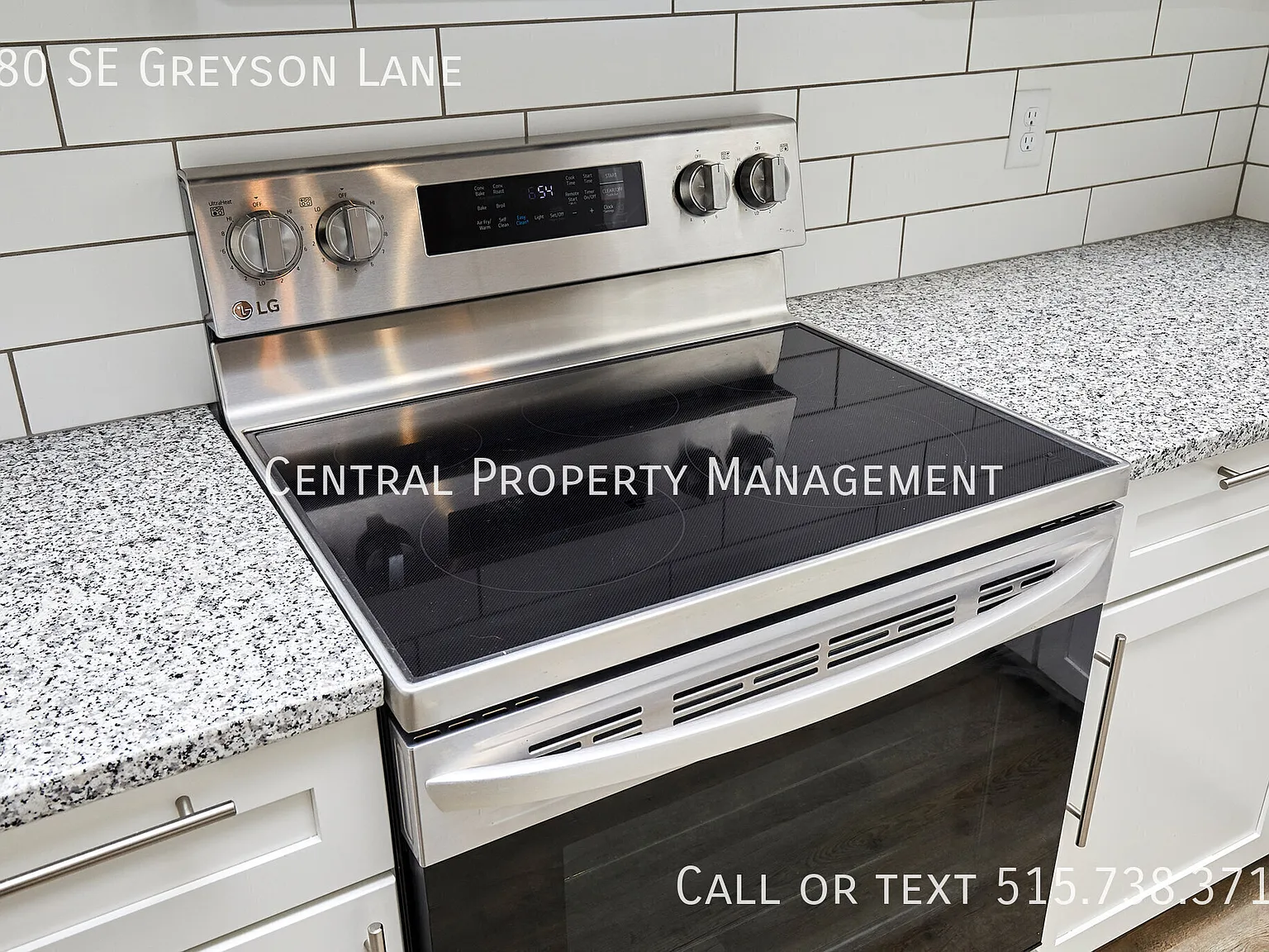 3 Bedroom 2.5 Bathroom Townhome in Ketlestone Heights — Photo 4