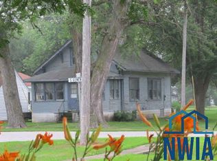 309 Geneva St, Pomeroy, IA 50575