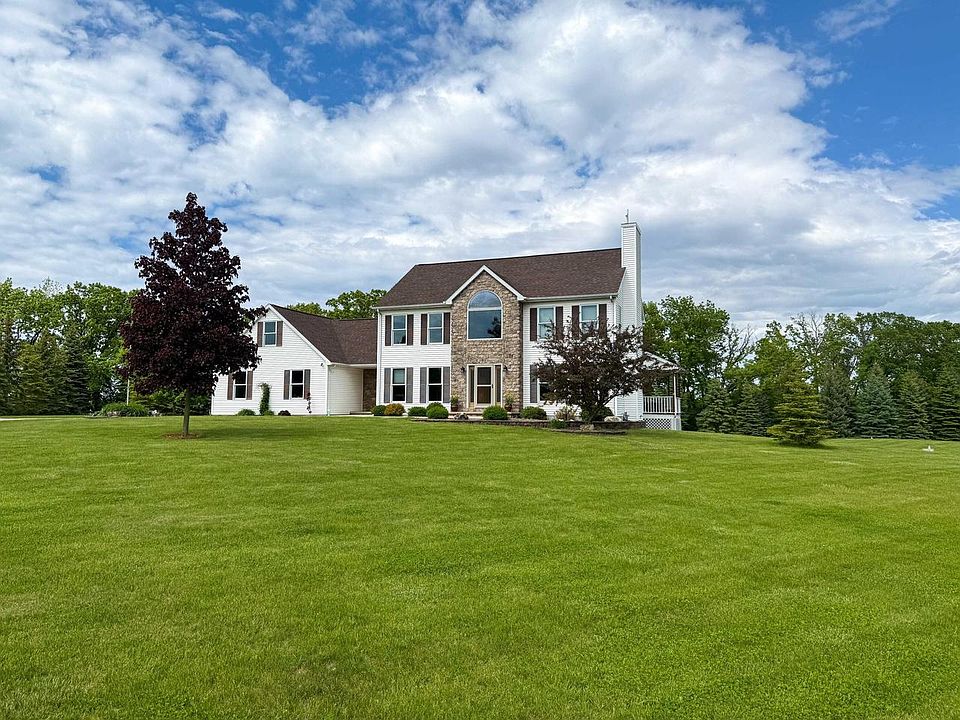 1st image of W4087 Parkview COURT