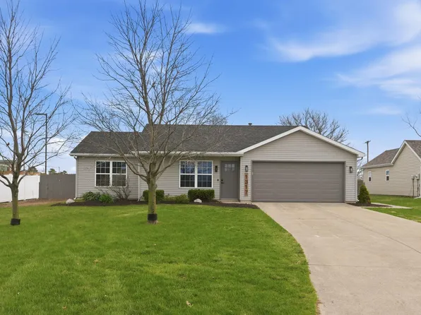 1317 Reckeweg Rd, Fort Wayne, IN 46804